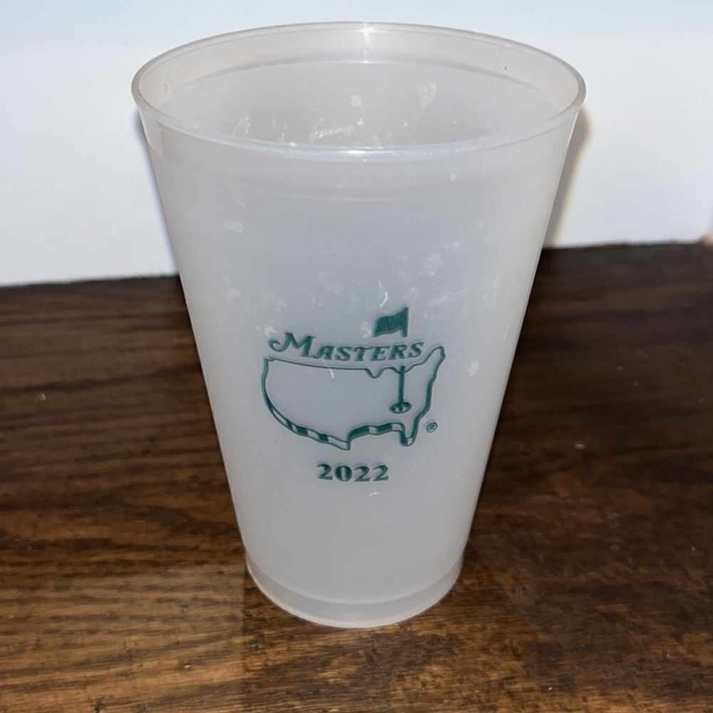 Single (1) opaque plastic drink beer 2022 Masters Augusta National pint glasse